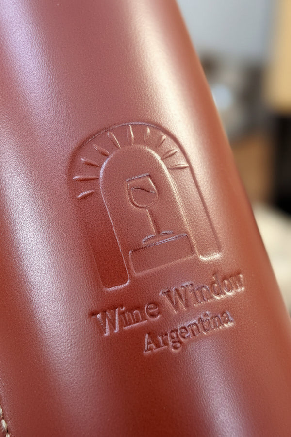 Catena Zapata The Birth of Cabernet – Handcrafted Leather Case Edition