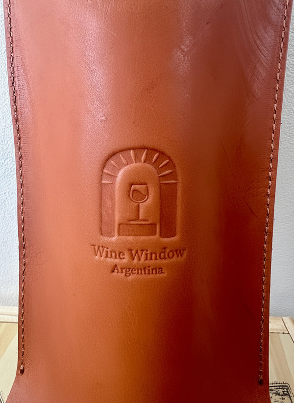 Catena Zapata The Birth of Cabernet – Handcrafted Leather Case Edition